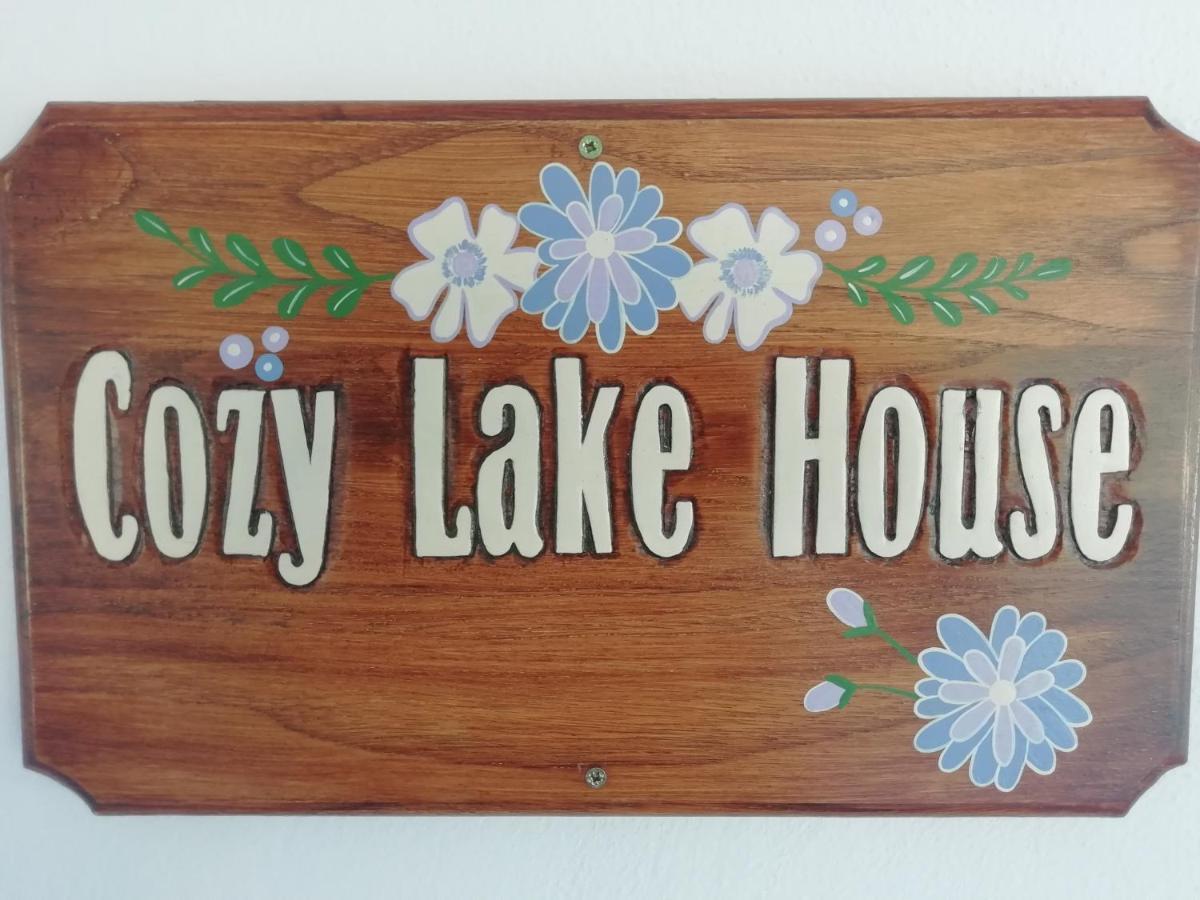 Cosy Lake House, Μια Ανάσα Πριν Τη Λίμνη Kalívia Esterno foto